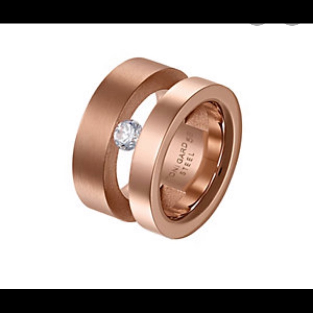 Toni Gard Ring